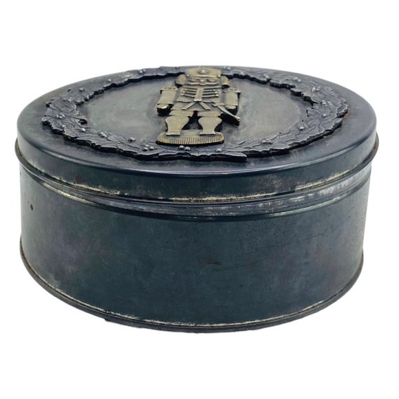 Metzke Designs 1984 Rare Vintage Pewter Container w/Nutcracker & Holly Wreath - Picture 4 of 9